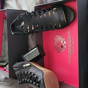 Vince Camuto shoes in black